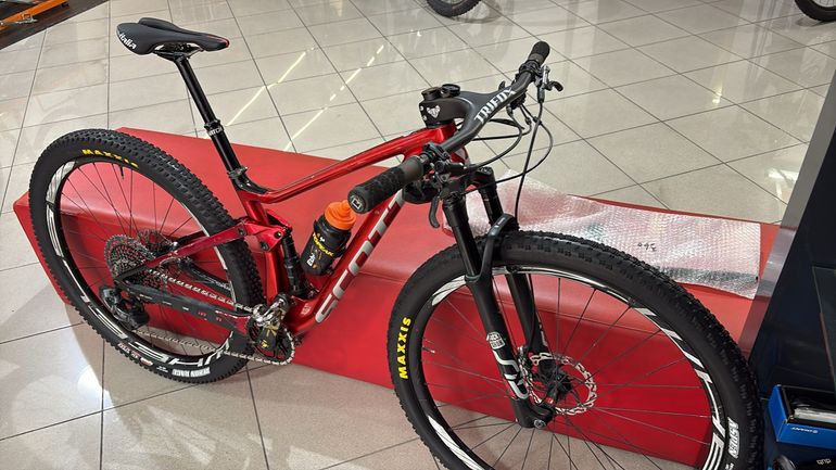 Used Scott Spark RC 900 World Cup AXS 2020 2020 Mountainbike — image 1 of 4