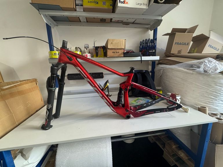 Used Scott Spark RC 900 World Cup AXS 2020 2020 Mountainbike, Red, 29 — image 1 of 2