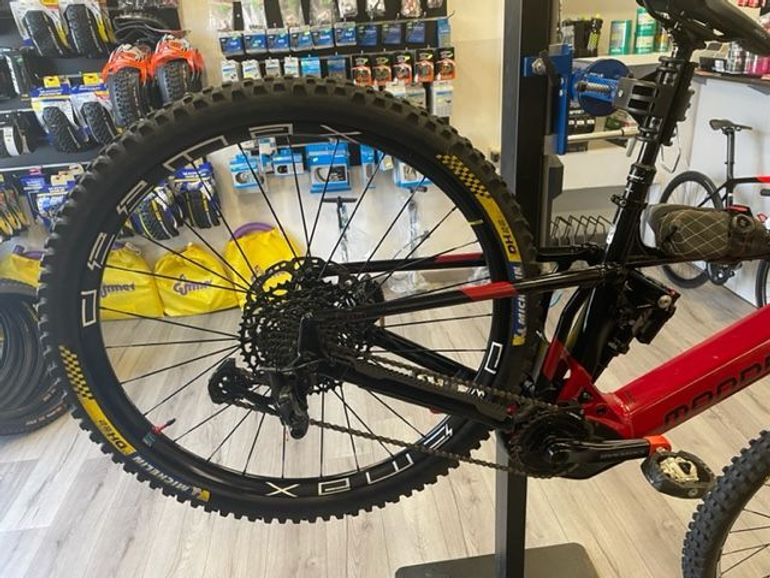 Used Mondraker MONDRAKER CRAFTY R 2022 2022 Mountainbike — image 3 of 5