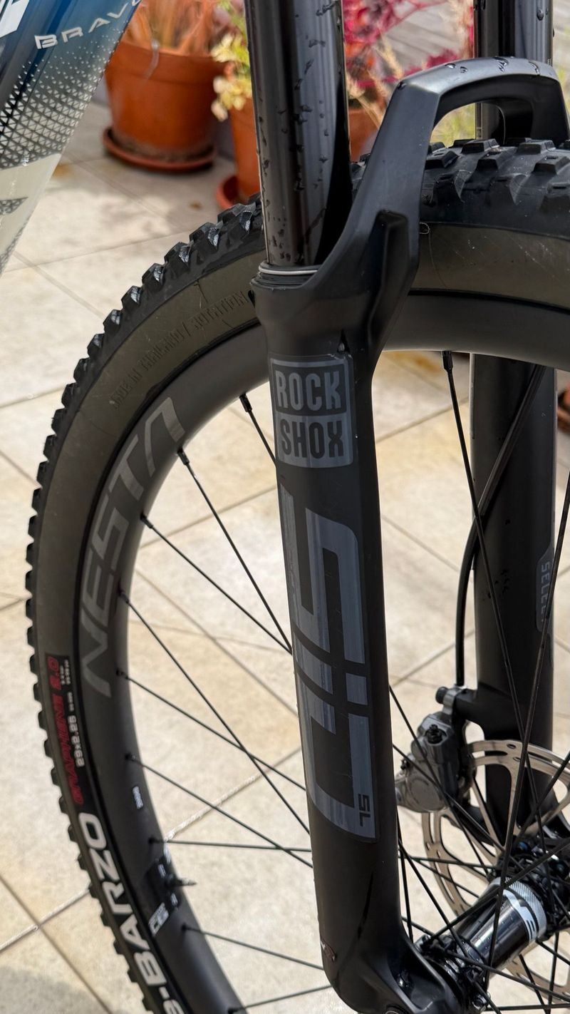 Used Berria BRAVO SRAM X01 Eagle AXS 2021 Mountainbike, Blue — image 4 of 13