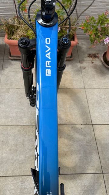 Used Berria BRAVO SRAM X01 Eagle AXS 2021 Mountainbike, Blue — image 11 of 13