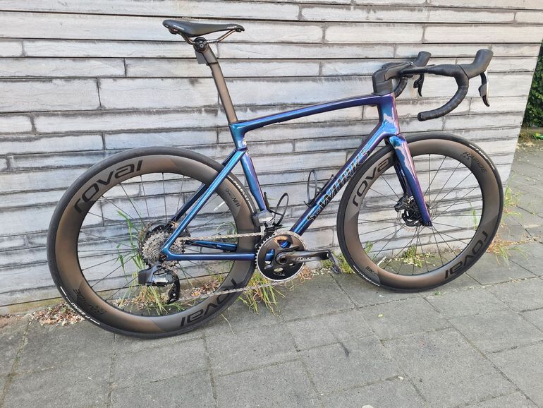 Used Specialized S-Works Tarmac SL7 - SRAM Red eTap AXS 2023 2023 Road & Gravel — image 2 of 9