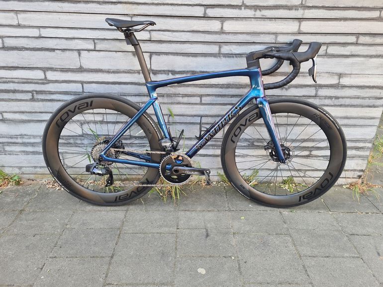 Used Specialized S-Works Tarmac SL7 - SRAM Red eTap AXS 2023 2023 Road & Gravel — image 3 of 9