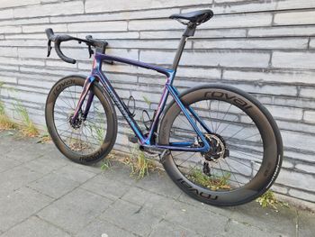 Used Specialized S-Works Tarmac SL7 - SRAM Red eTap AXS 2023 2023 Road & Gravel — image 5 of 9