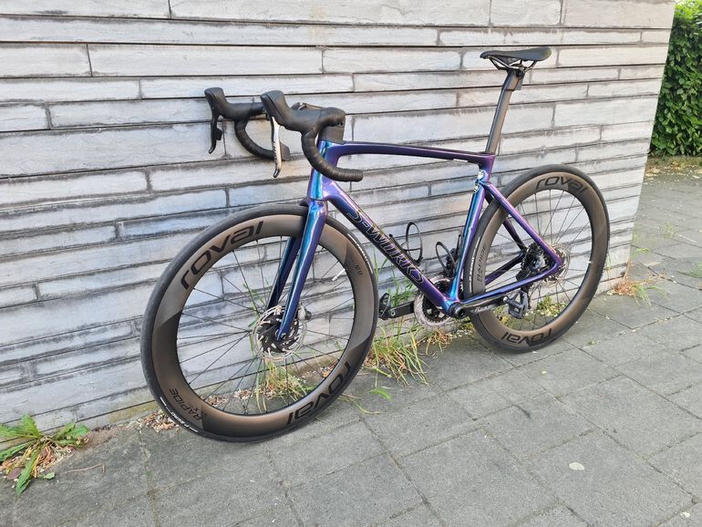 Used Specialized S-Works Tarmac SL7 - SRAM Red eTap AXS 2023 2023 Road & Gravel — image 4 of 9