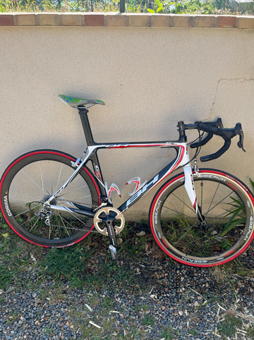 BH Bikes BH Carbono Campagnolo Chorus 2012 Road & Gravel usato