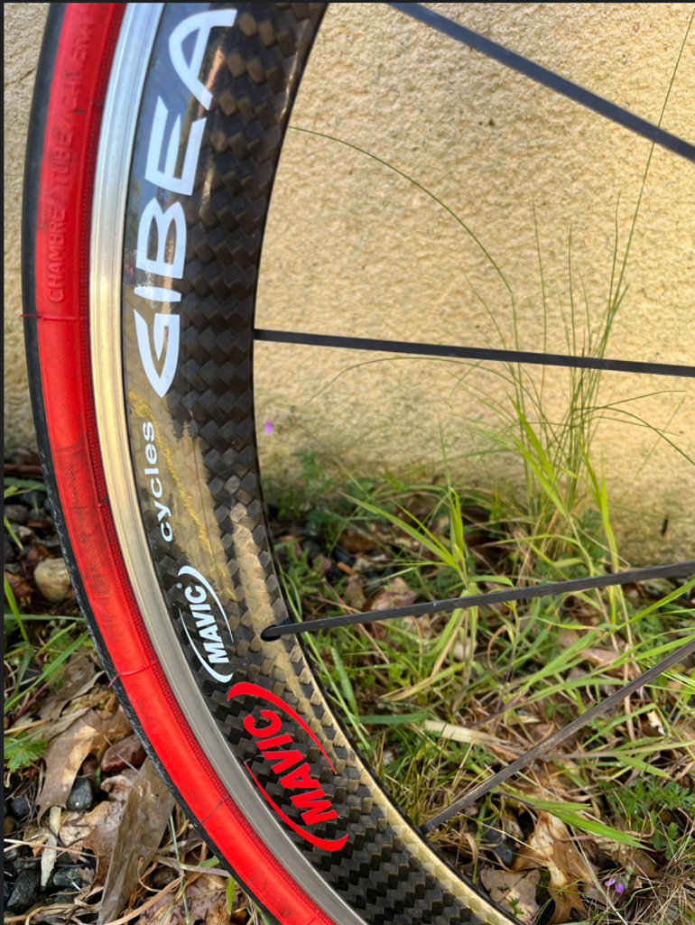 Used BH Bikes BH Carbono Campagnolo Chorus 2012 Road & Gravel, Black — image 5 of 5