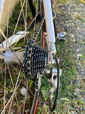 Used BH Bikes BH Carbono Campagnolo Chorus 2012 Road & Gravel, Black — image 4 of 5