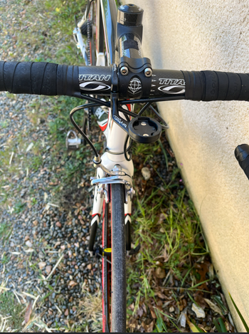 Used BH Bikes BH Carbono Campagnolo Chorus 2012 Road & Gravel, Black — image 2 of 5