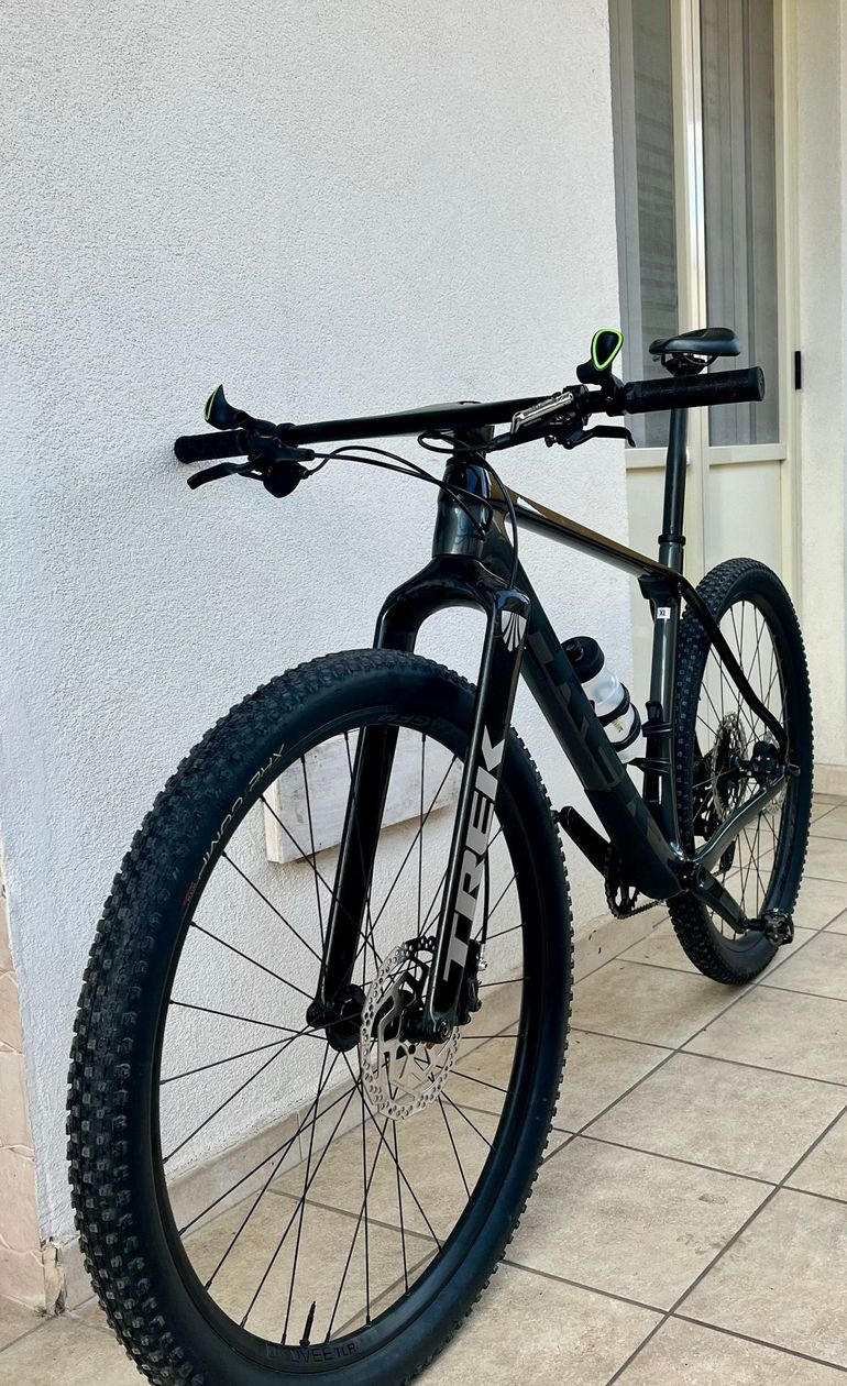 Used Trek Procaliber 9.5 Gen 2 2024 2024 Mountainbike — image 3 of 8