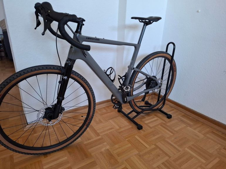 Used Cannondale Topstone Carbon Lefty 3 2022 2022 Road & Gravel — image 1 of 12