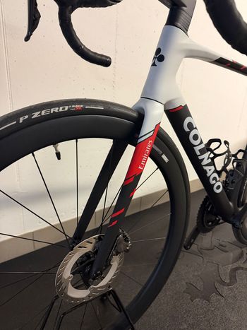 Used Colnago V5Rs Shimano Ultegra 2026 Road & Gravel — image 5 of 5