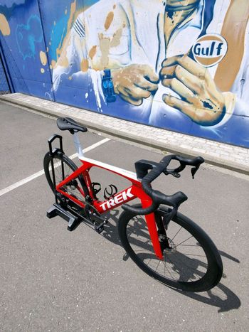 Used Trek Madone SLR 7 Gen 7 2024 2024 Road & Gravel — image 6 of 8
