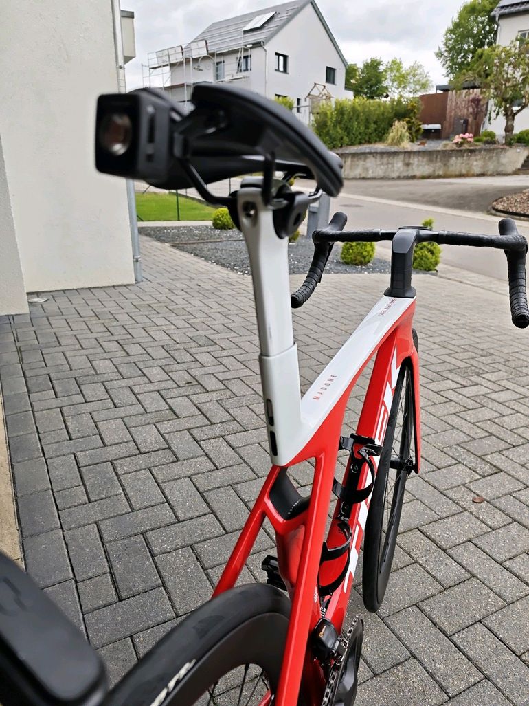 Used Trek Madone SLR 7 Gen 7 2024 2024 Road & Gravel, Rot — image 9 of 9