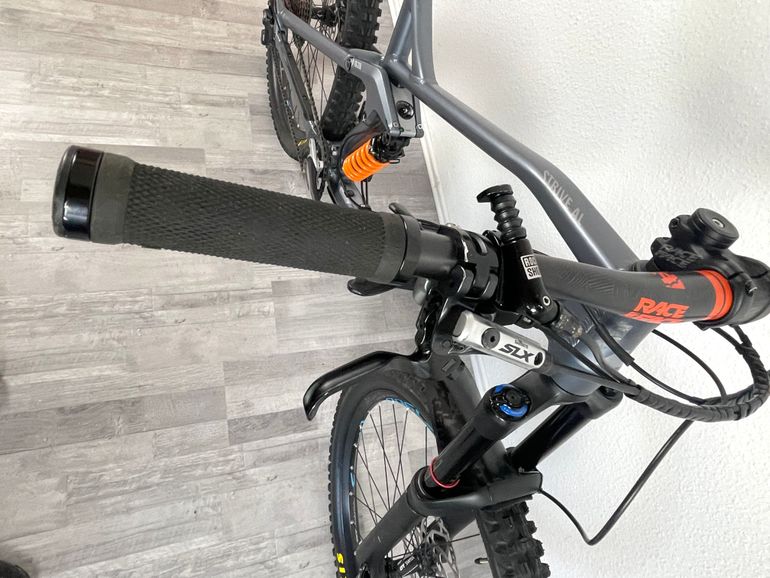 Used Canyon Strive AL 6.0 2016 2016 Mountainbike — image 6 of 20