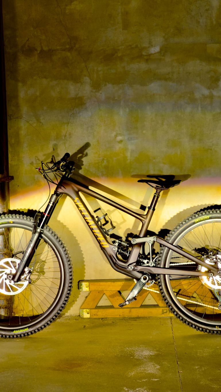 Used Specialized Brand NEW Specialized Enduro Comp 2024 2024 Mountainbike — image 2 of 3