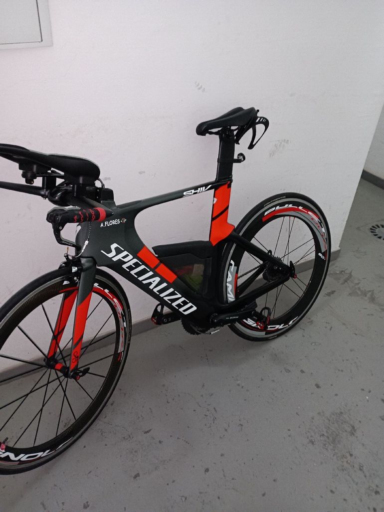 Used Specialized Shiv Shimano Dura Ace Di2 2018 Road & Gravel, Red — image 2 of 11