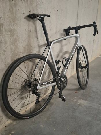 Used Trek Émonda SL 5 2023 2023 Road & Gravel — image 4 of 7