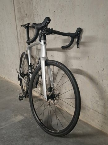 Used Trek Émonda SL 5 2023 2023 Road & Gravel — image 3 of 7
