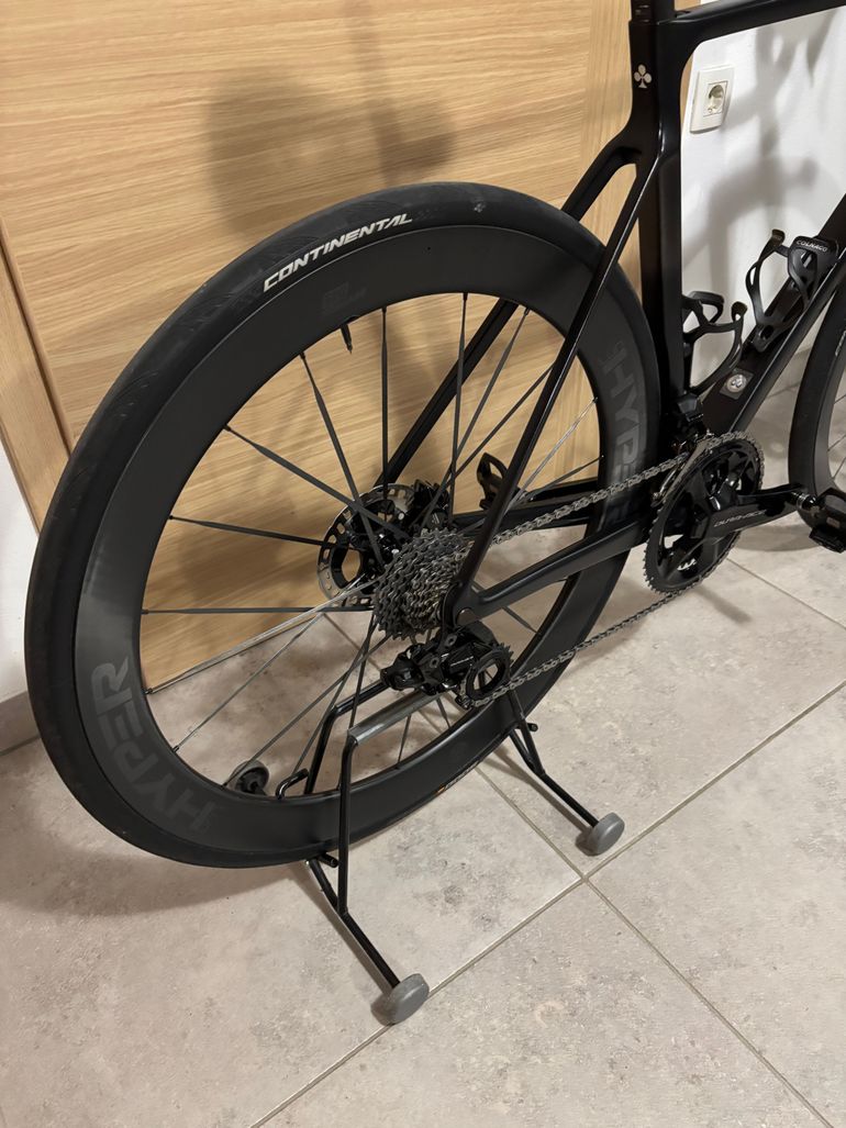 Used Colnago V4Rs Shimano Dura Ace Di2 2025 2025 Road & Gravel — image 16 of 30