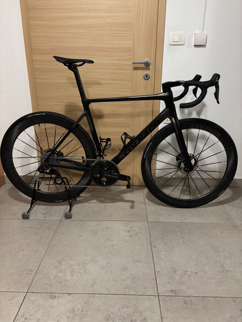 Used Colnago V4Rs Shimano Dura Ace Di2 2025 2025 Road & Gravel — image 28 of 30