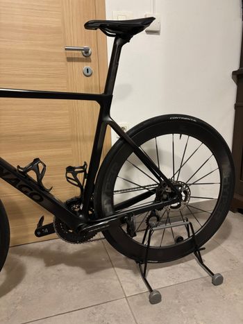 Used Colnago V4Rs Shimano Dura Ace Di2 2025 2025 Road & Gravel — image 3 of 30