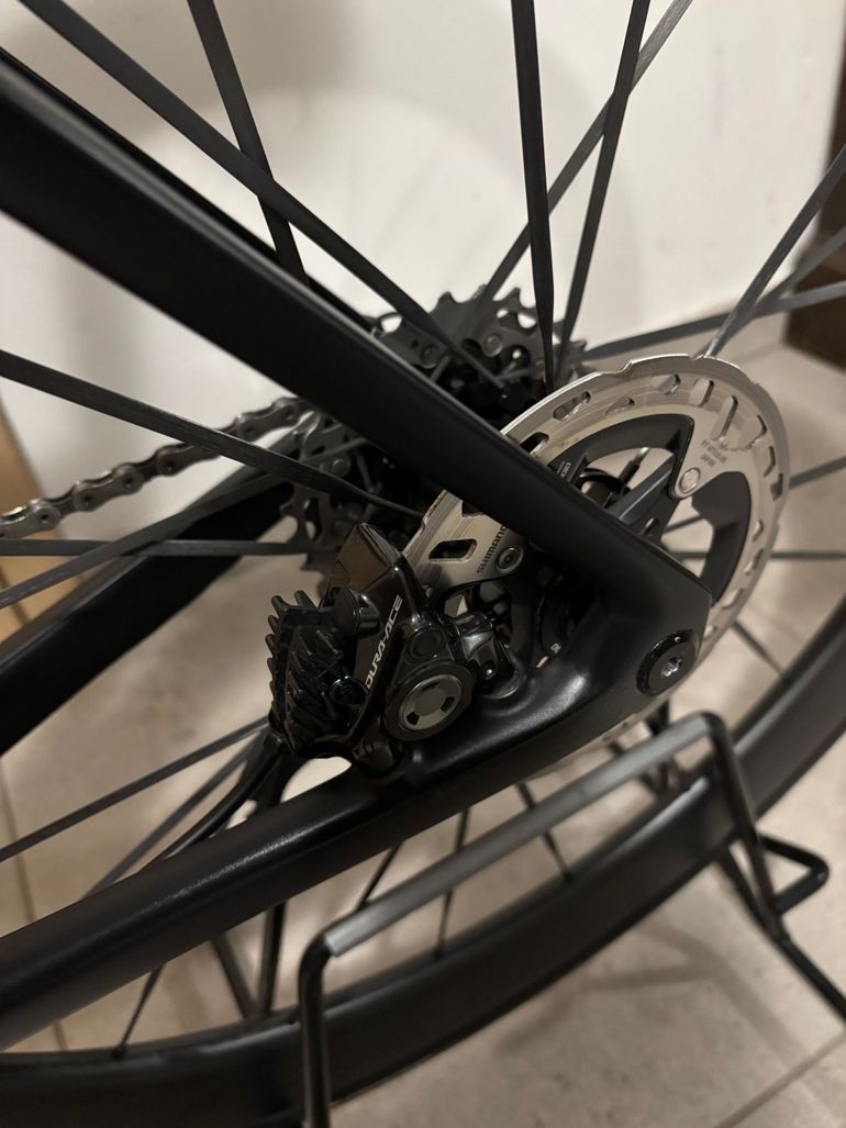 Used Colnago V4Rs Shimano Dura Ace Di2 2025 2025 Road & Gravel — image 9 of 30