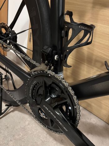 Used Colnago V4Rs Shimano Dura Ace Di2 2025 2025 Road & Gravel — image 27 of 30