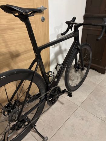 Used Colnago V4Rs Shimano Dura Ace Di2 2025 2025 Road & Gravel — image 17 of 30
