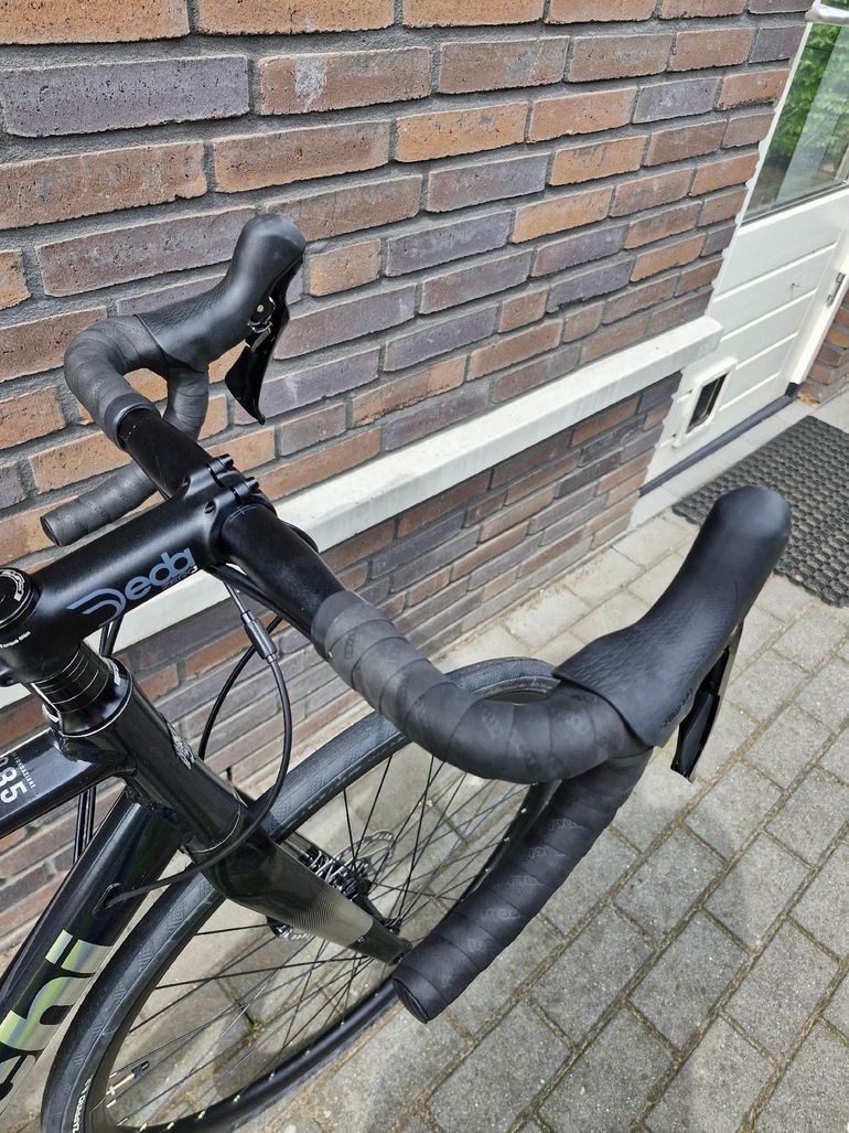 Used Bianchi Via Nirone 7 105 2024 2024 Road & Gravel — image 9 of 15