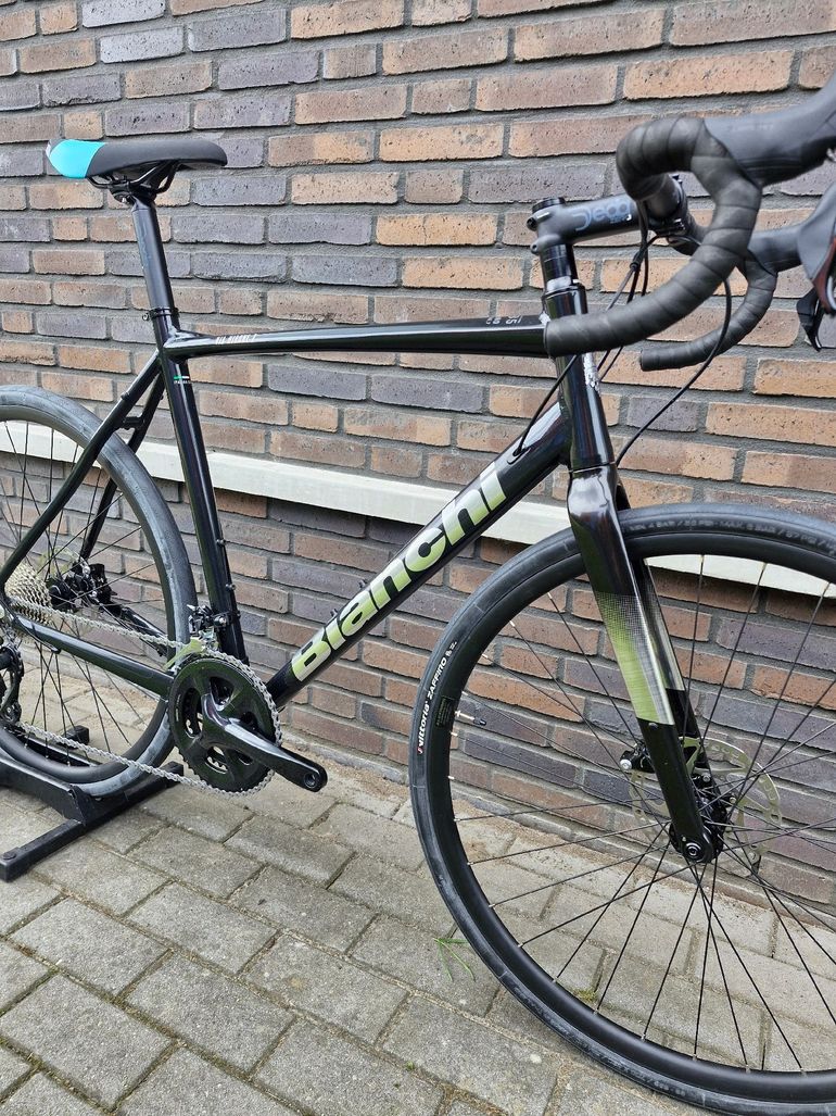 Used Bianchi Via Nirone 7 105 2024 2024 Road & Gravel — image 2 of 15