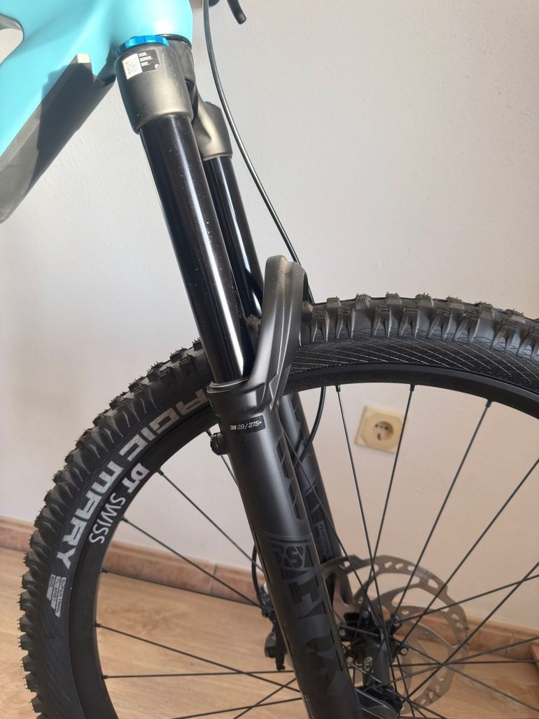 Used Lapierre Spicy CF 7.9 2025 2025 Mountainbike, Blue, 29 — image 3 of 12