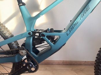 Used Lapierre Spicy CF 7.9 2025 2025 Mountainbike, Blue, 29 — image 2 of 12