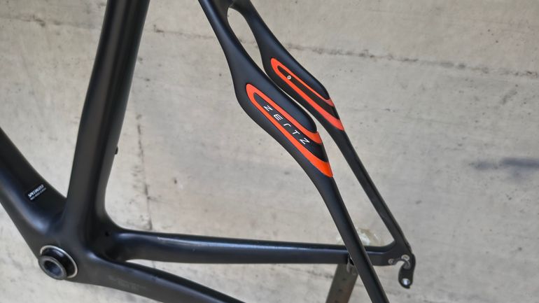 Used Specialized Specialized Roubaix Frameset 2017 Road & Gravel — image 20 of 24