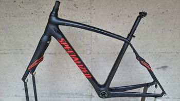 Used Specialized Specialized Roubaix Frameset 2017 Road & Gravel — image 2 of 24