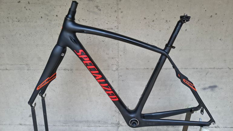 Used Specialized Specialized Roubaix Frameset 2017 Road & Gravel — image 2 of 24