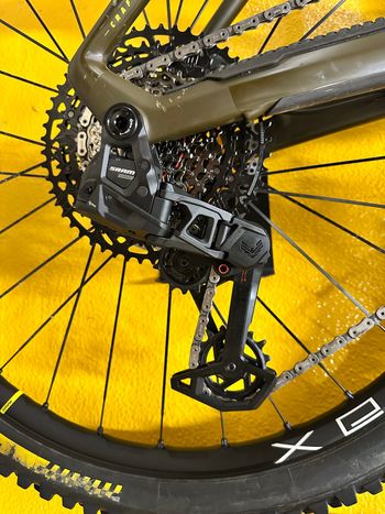 Used Mondraker Crafty SRAM GX Eagle AXS 2023 Mountainbike, Green, 29 — image 8 of 8