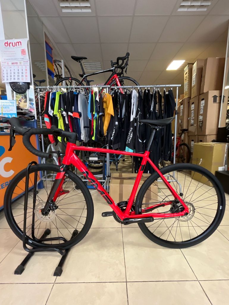 Used MMR Grip 00 2024 2024 Road & Gravel, Red — image 2 of 7
