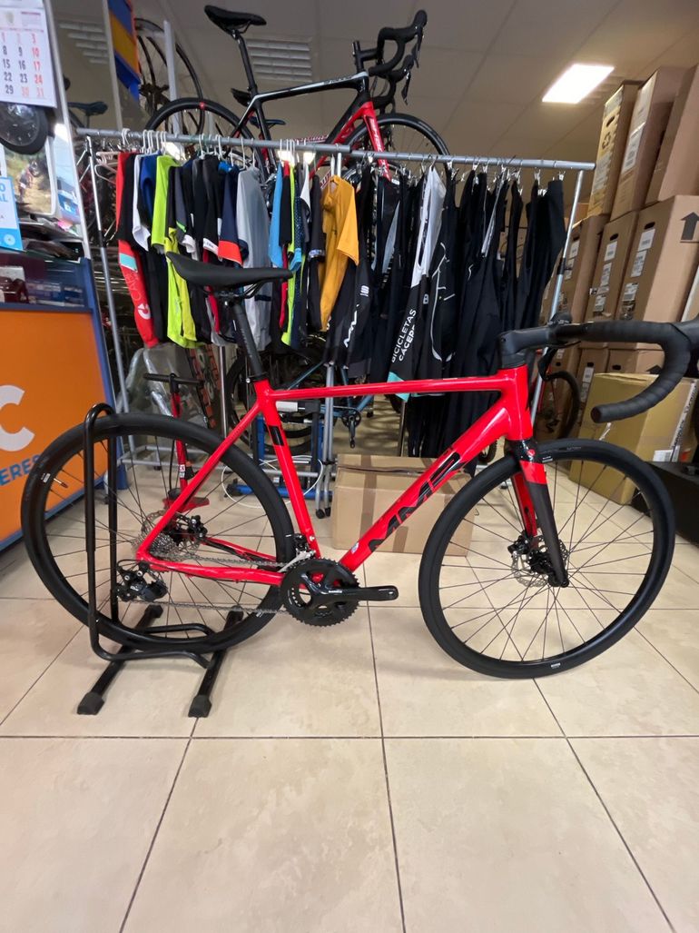 Used MMR Grip 00 2024 2024 Road & Gravel, Red — image 1 of 7
