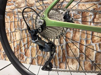 Used Cannondale Synapse Carbon 2 RL 2023 2023 Road & Gravel — image 6 of 11