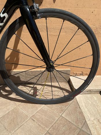 Used Specialized Tarmac Shimano Ultegra Di2 2018 Road & Gravel, Black — image 9 of 11