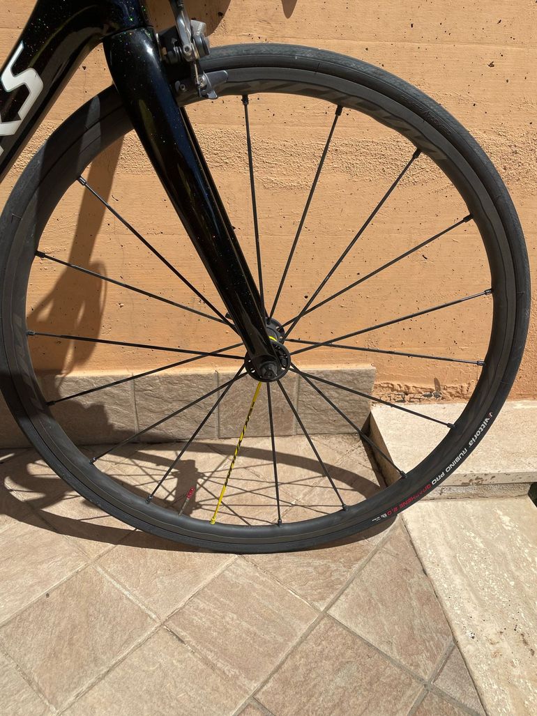 Used Specialized Tarmac Shimano Ultegra Di2 2018 Road & Gravel, Black — image 9 of 11