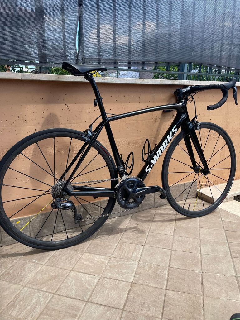 Used Specialized Tarmac Shimano Ultegra Di2 2018 Road & Gravel, Black — image 1 of 11