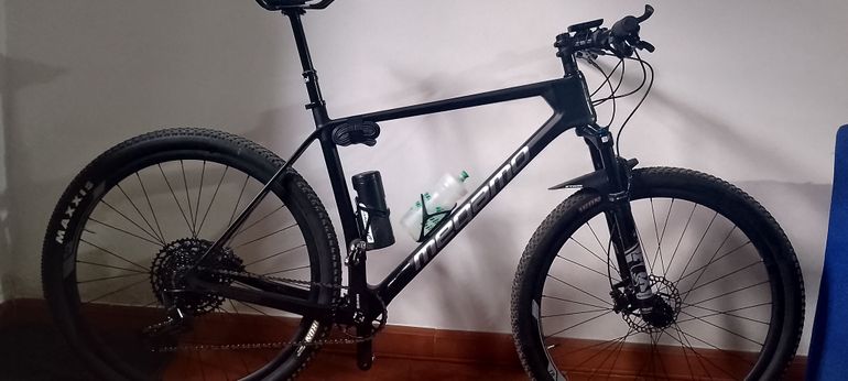 Used Megamo FACTORY 15 2022 2022 Mountainbike — image 1 of 9