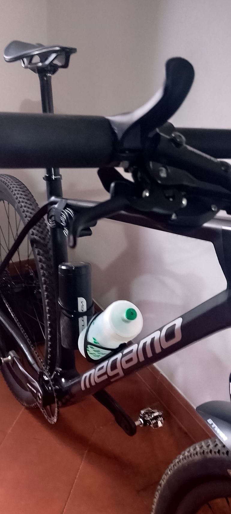 Used Megamo FACTORY 15 2022 2022 Mountainbike — image 6 of 9