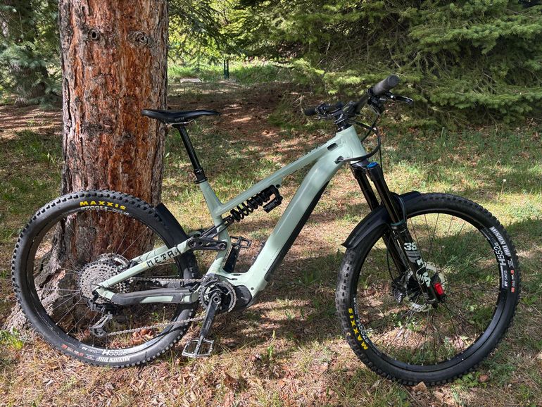 Used Commencal META POWER 29 ESSENTIAL 2021 2021 Mountainbike, Grün, 29 — image 1 of 16