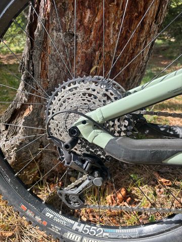 Commencal META POWER 29 ESSENTIAL 2021 2021 Mountainbike usato, Verde — immagine 3 di 16