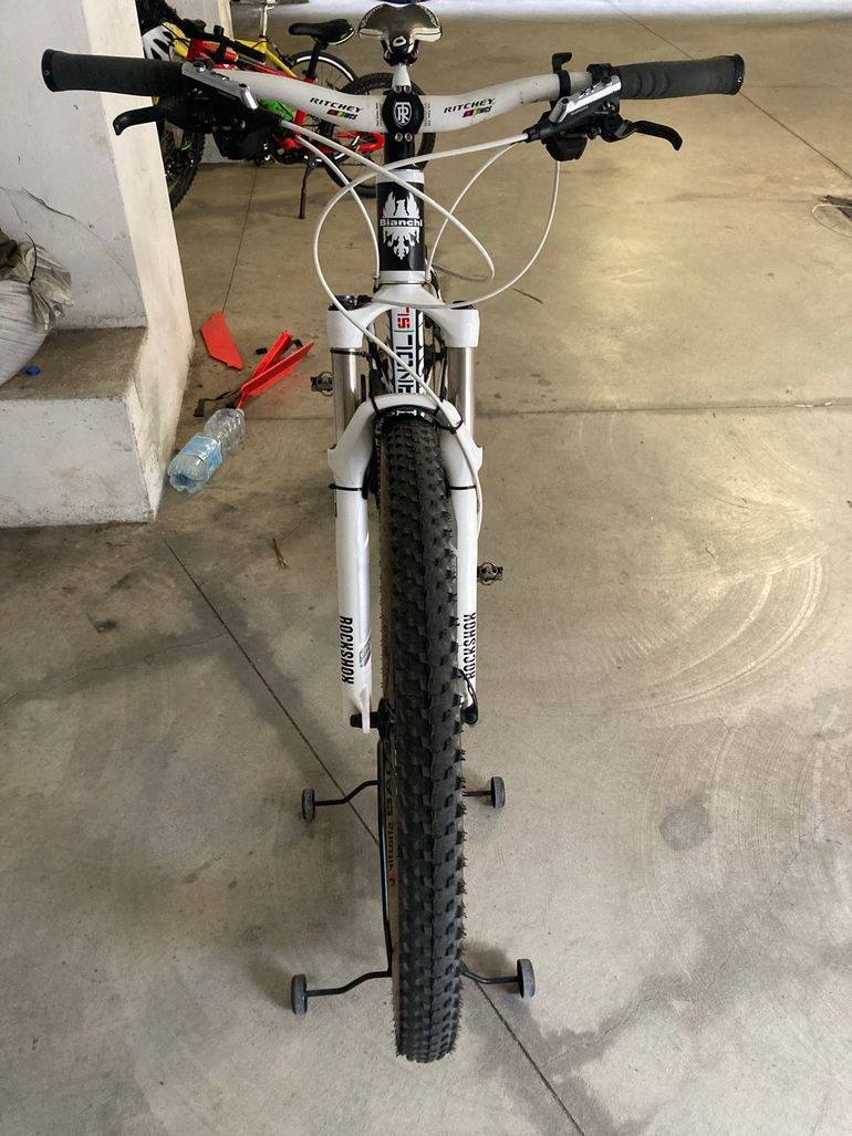Used Bianchi Methanol Shimano Deore XT 2018 Mountainbike, White — image 11 of 14