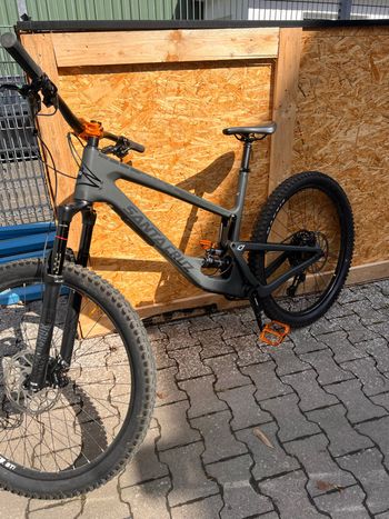 Used Santa Cruz Megatower R / Carbon C / 29 2020 2020 Mountainbike, Black, 29 — image 5 of 9