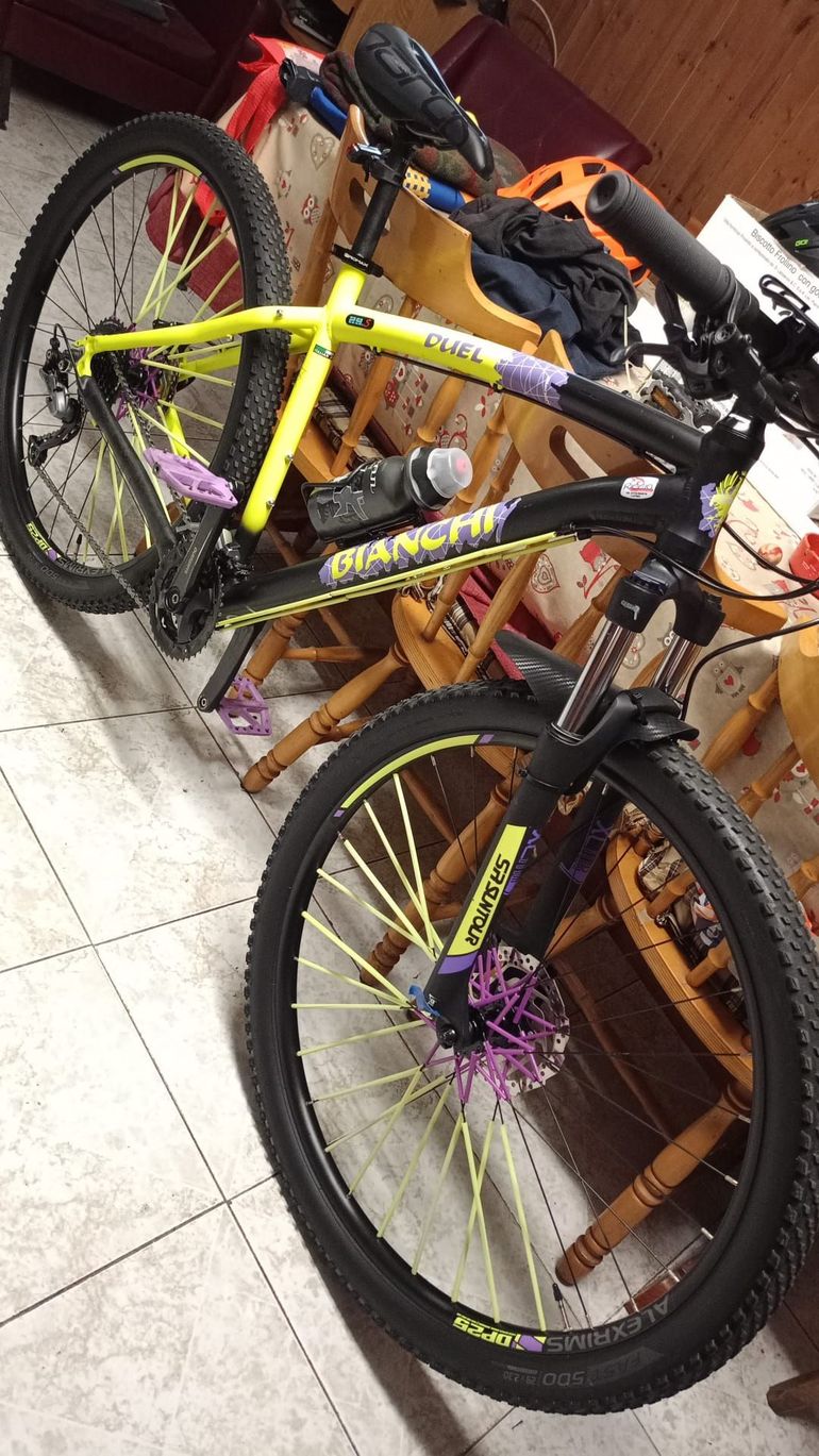 Used Bianchi Duel 29s – Alivio mix 2020 2020 Mountainbike, Negro — image 1 of 7